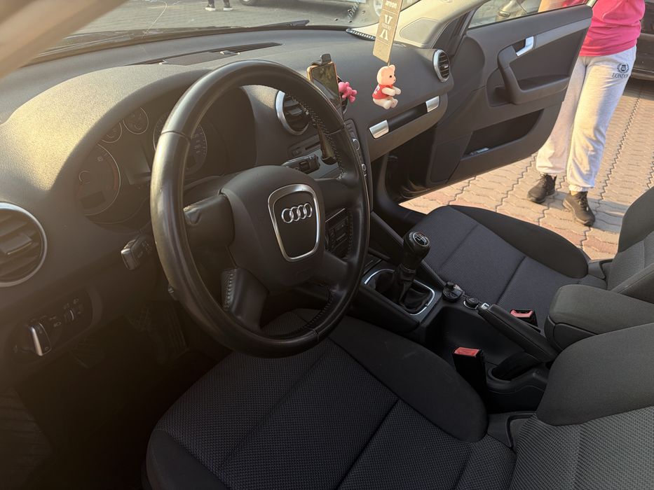 Vand AUDI A3 8P 2012