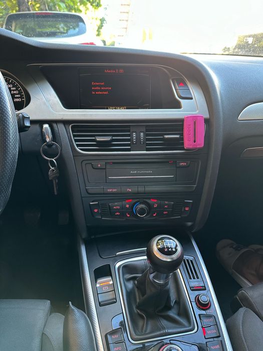 Vand audi a4b8 break