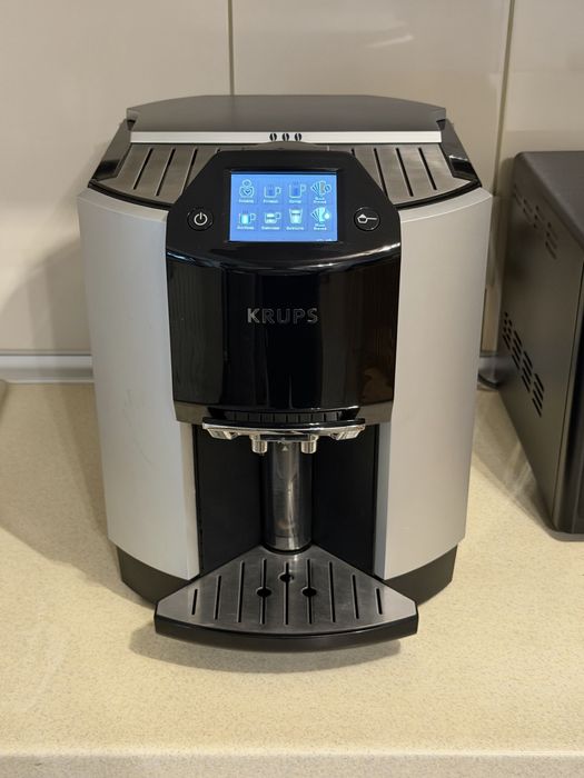 Espressor Krups complet automat