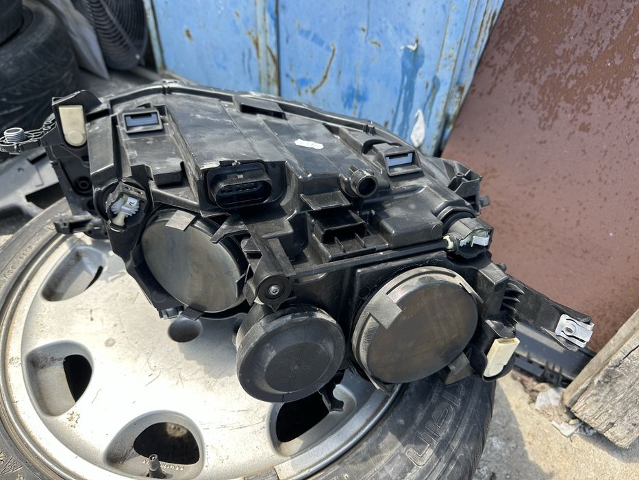 Vw T-Cross ляв фар ОЕм