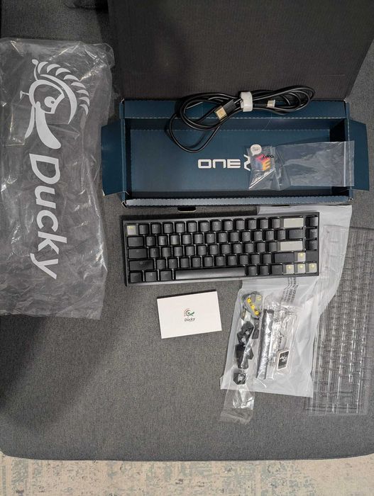 Tastatura Gaming Ducky ONE 2 SF QWERTY