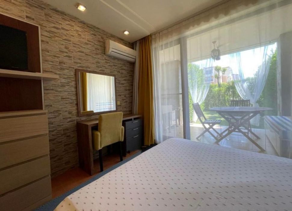 Продава се Едностаен апартамент в Созопол - 42 кв.м за 1381 €/кв.м - Снимка #2