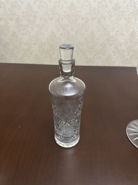 Графин хрустальный