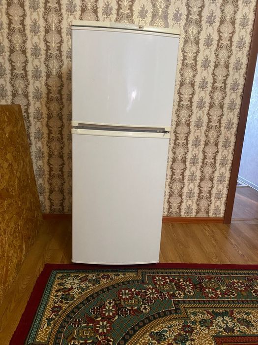 Продам холодильник бирюса