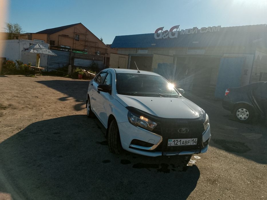 Продам машину в отличном состояний