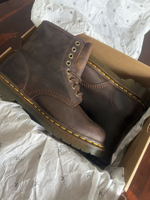 Dr. Martens dark brown crazy horse