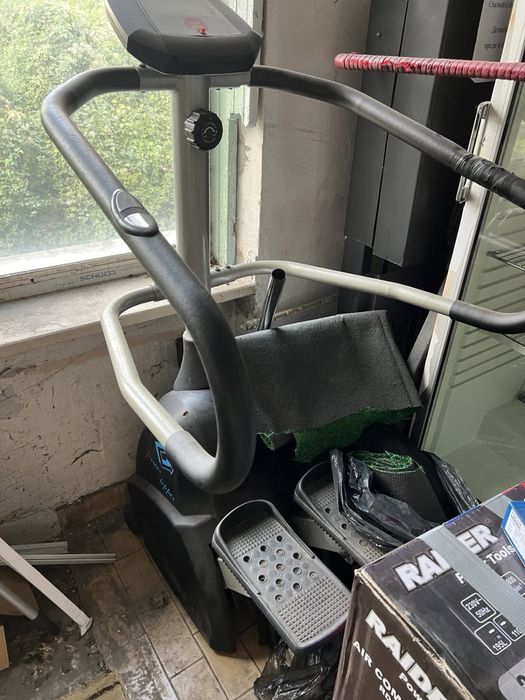 Фитнес оборудване (цената е за всички уреди в описанието)