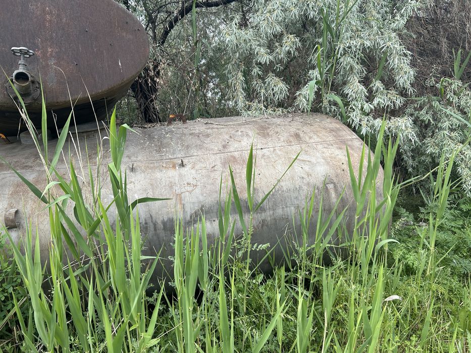 Продам  бочка для воды и ГСМ