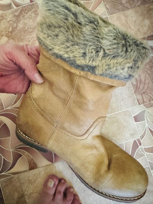 Италиански ботуши номер 41, естествена кожа