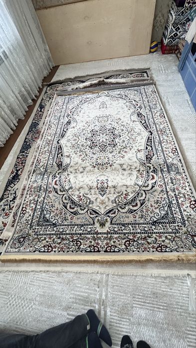 Продается ковры новые турецкий