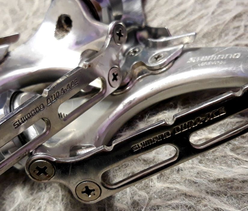 Pedale si ratrape Shimano Dura Ace 7200 cu curele (anii 1980 - 1984).