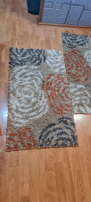 2 броя рошави  килимчета Shagi , размер 60/110