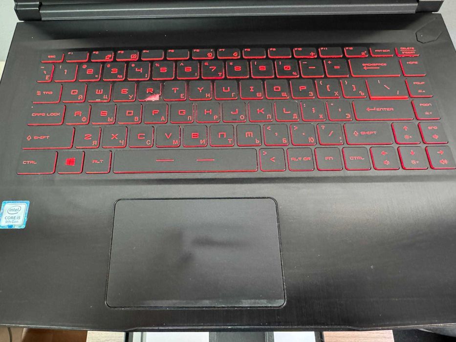 игровой ноут MSI GF63 Thin 95C MS-16R3