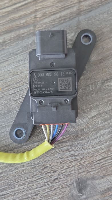 Senzor Noxe Sprinter  Filtru de  Particule  A0009050608, A0009059601 TOATA  GAMA  DE  SENZORI  NOXE  PRODUSE  NOI  ORIGINALE  MERCEDES  Doar intrebati