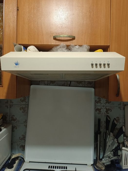 Продам вытежка в рабочем состояние