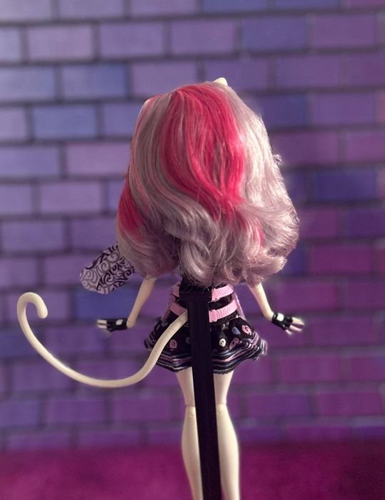 Catrine DeMew monster high монстър хай