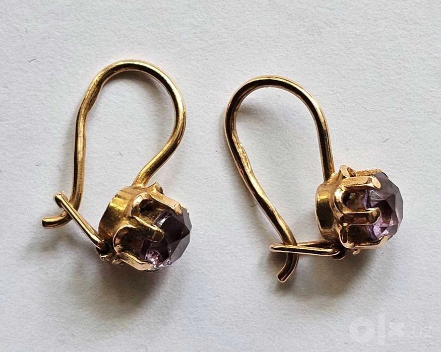 Серьги золотые. Вставка александрит