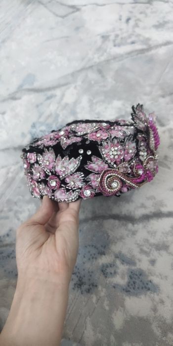 Национальная тюбитейка черного цвета, имеется даст ромол