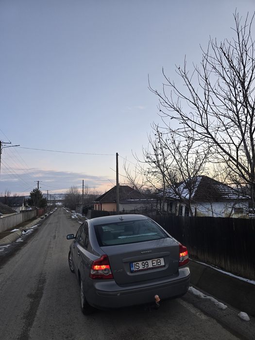 vand volvo s40 2004.