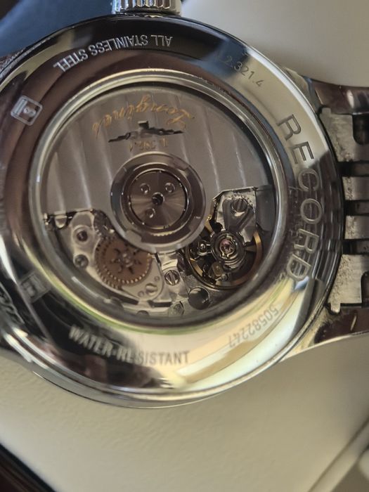 Уникален дамски часовник с диаманти  Дамски часовник Longines Record L2.321.4.87.6