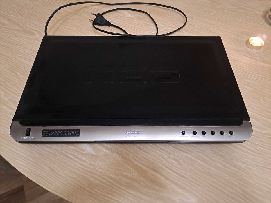 Продавам Dvd neo