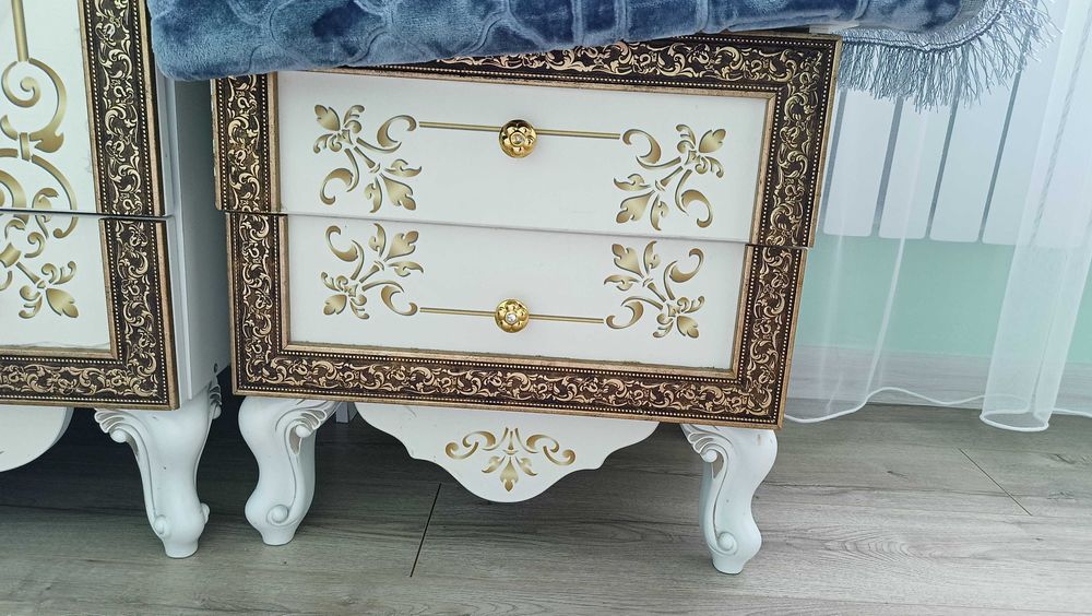 Кровать двуспальная