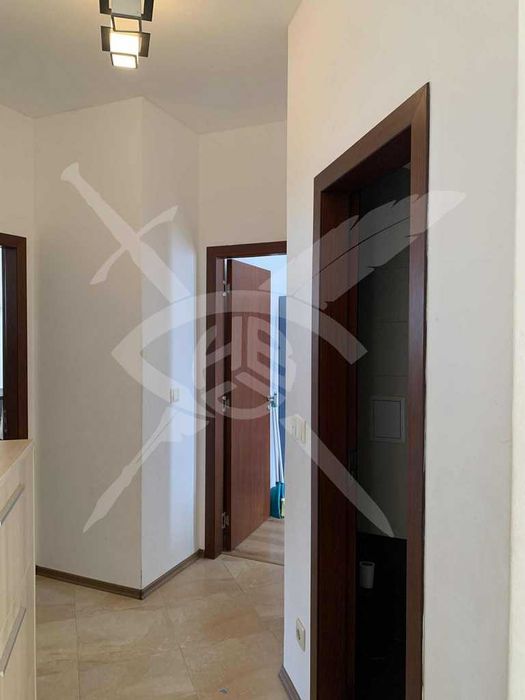 Тристаен апартамент в затворен комплекс в м-т Ален мак - 97040