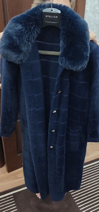 Продам куртки, полушубок