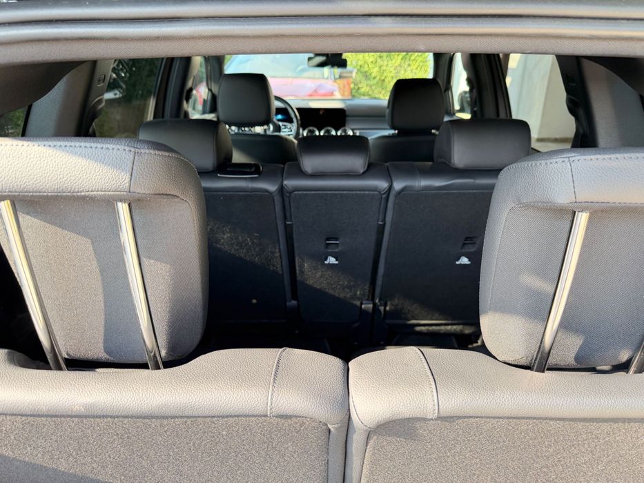 Mercedes-Benz GLB 250 4MATIC