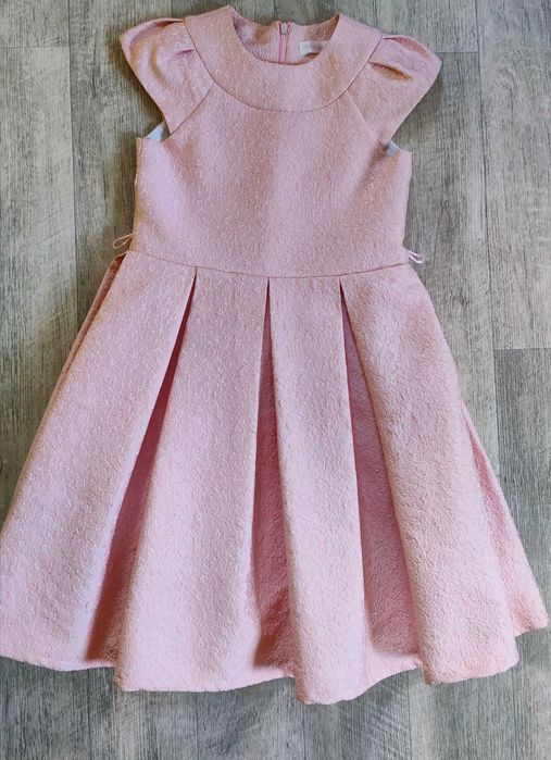 Платье на девочку 8-10 лет