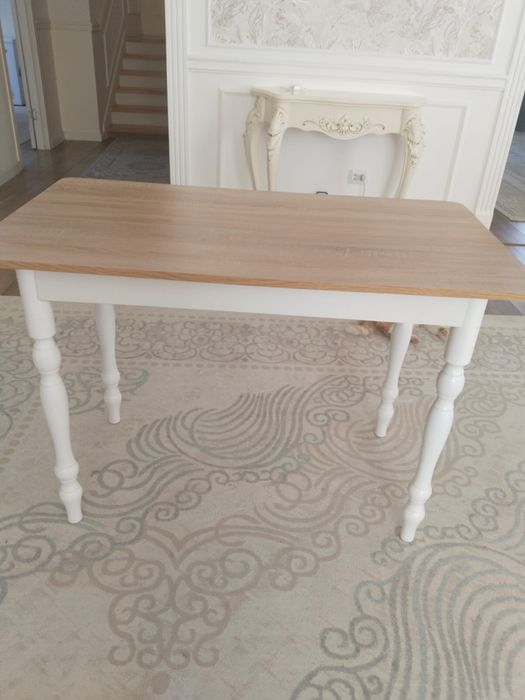 Стол новый 110х60см