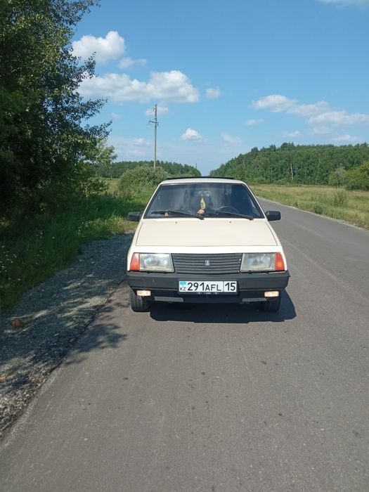 Продам ВАЗ-2109.