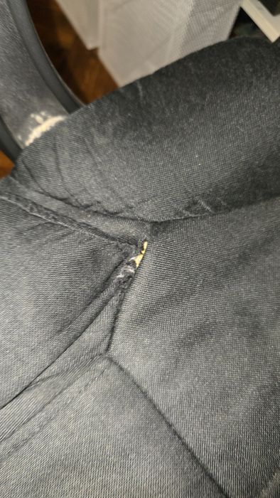 Vând doua scaune de birou