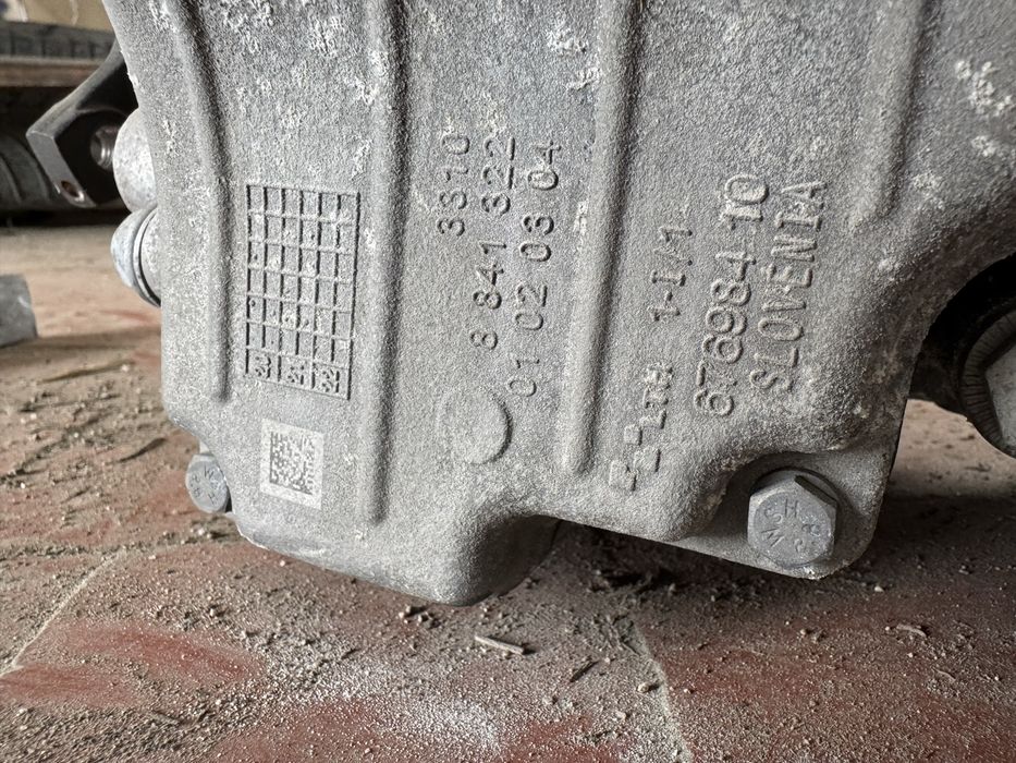 Заден диференциял за бмв  u11 u 12