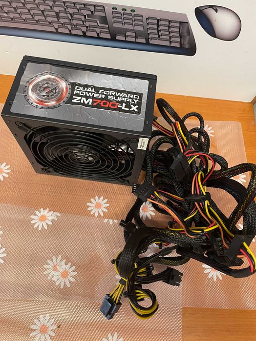 Sursa 700 W Zalman ZM700-LX, ATX 2.31, PFC Activ, Negru, garantie