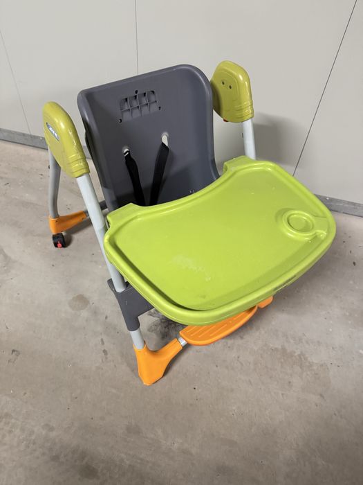 Jane столче за хранене