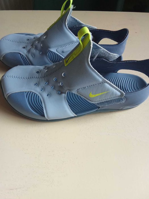 Sandale Nike mărime 33 5