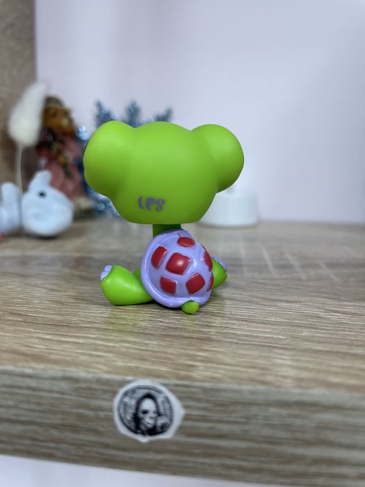 фигурка лпс оригинал