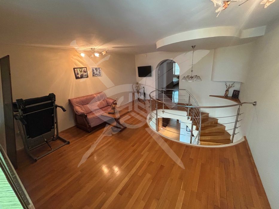 Мезонет - Център