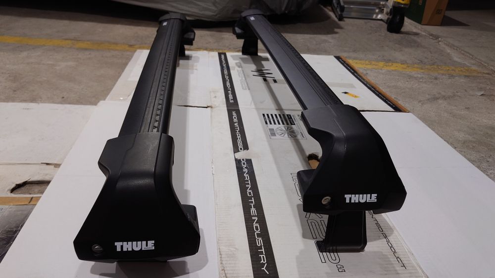 Греди Thule ,най- високо ниво на изпълнение Airwing,за багажник на Toy