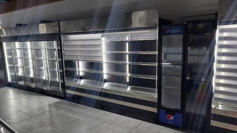 Холодильник витрина