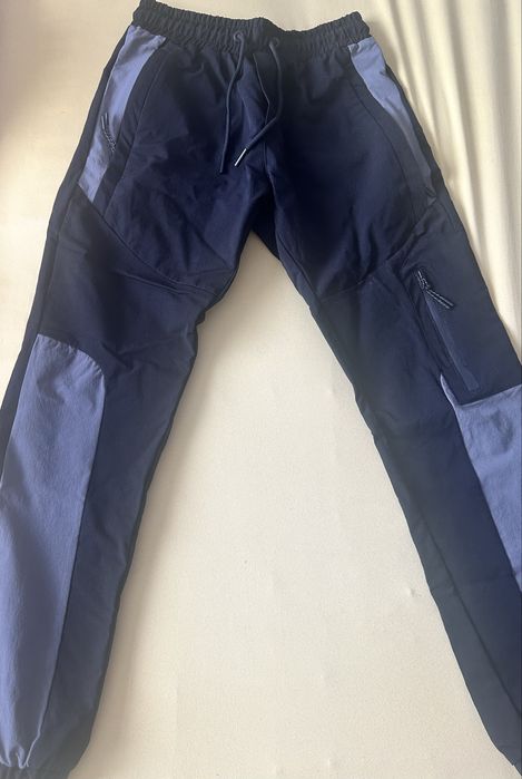 Спортен мъжки екип