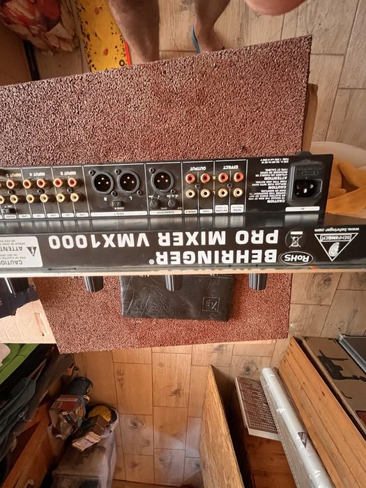 Mixer dj Behringer vmx 1000