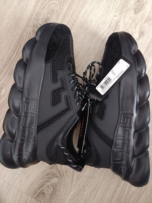 Vând Adidas Versace Chain Reaction