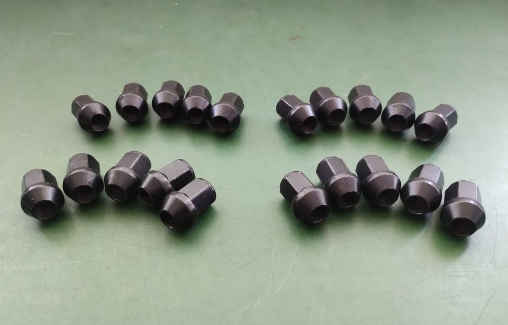 Prezoane Piulite Negre M12 x 1,5 Ford Volvo Jaguar