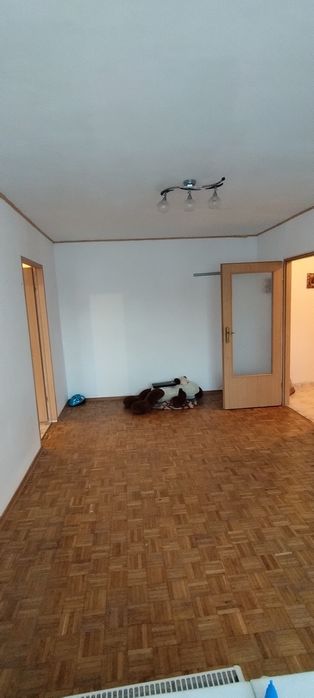 Apartament 2 camere cartier Dărmănești la etaj 3 liber