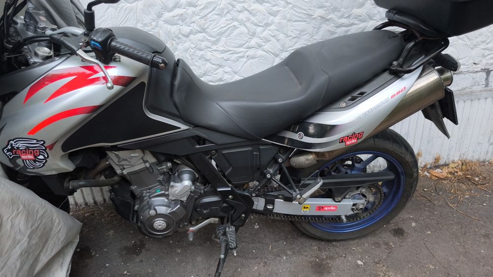 Aprilia Pegaso Strada 650