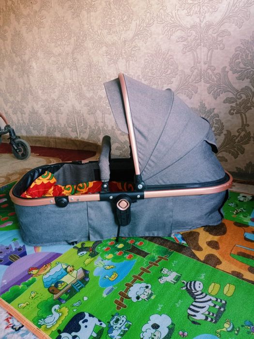 Коляска 20 тыссс