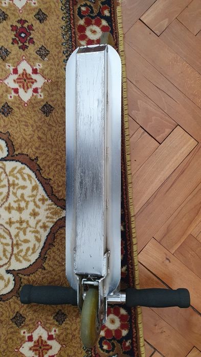 Продавам детска тротинетка