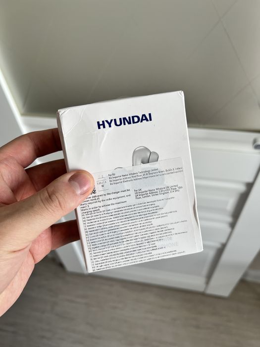 Беспроводные TWS-наушники Hyundai Белые (Новые, Идеал)